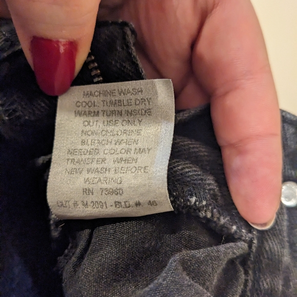 Vintage Plus Size Black Denim Jeans with Two Tone Button- Avenue Blues - Picture 6 of 6